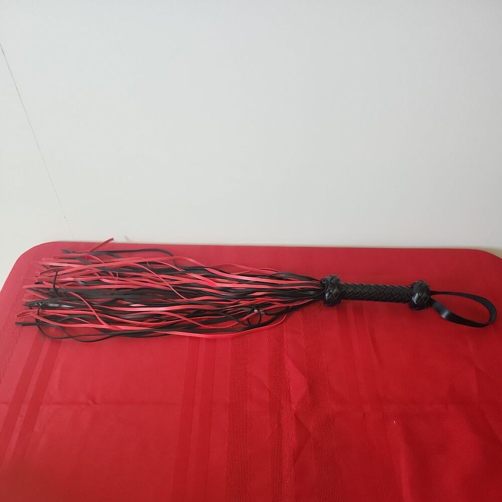 Red Black Leather Flogger Whip Costume Prop Cosplay Accessory Halloween Clean